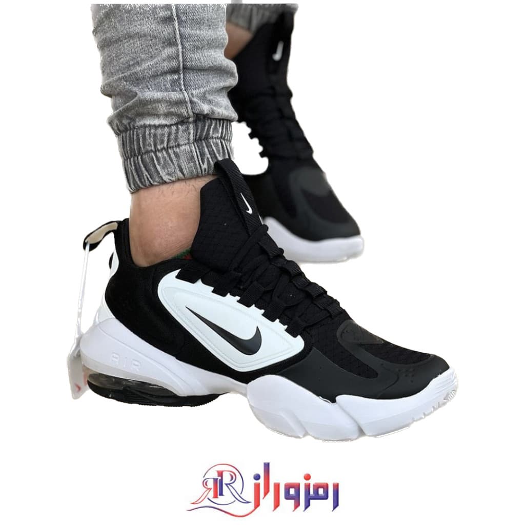 پاخور کتونی نایک ساواج nike air max alpha savage